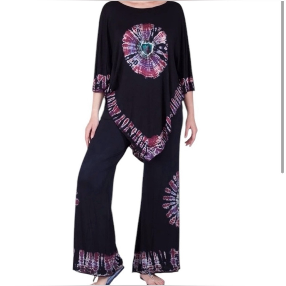 NWT.  Tye-Dye Top And Pant Set.  12809.  BL/RD7